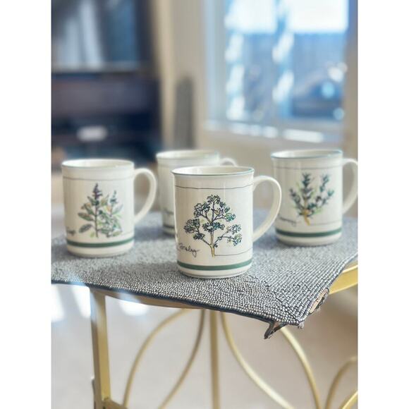 Vintage Herb Botanical Mug Set of 4 – Parsley, Sage, Rosemary & Thyme – Japan - Picture 1 of 9